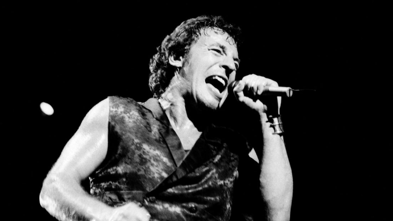 Bruce Springsteen, en un concierto de Amnistía Internacional en Abiyán el 10 de octubre 1988.