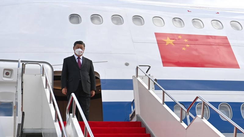 El presidente de China, Xi Jinping, a su llegada a Nursultán en Kazajistán, el pasado 14 de septiembre.