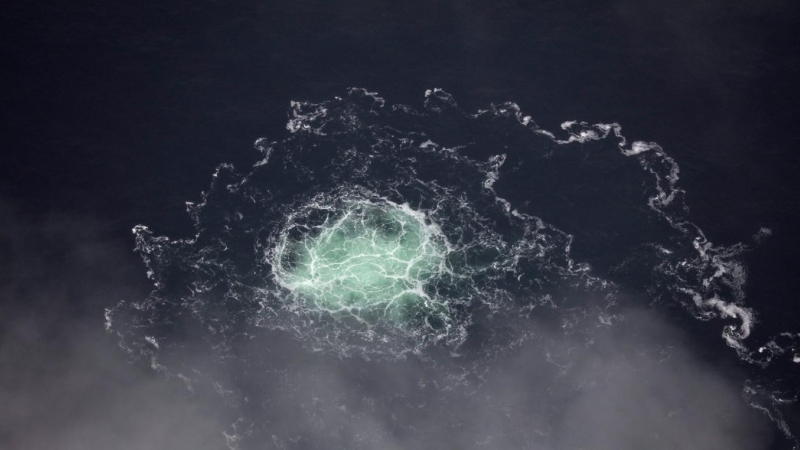 Imagen de una fuga de gas en el mar Báltico tomada desde el avión de la Guardia Costera Sueca.