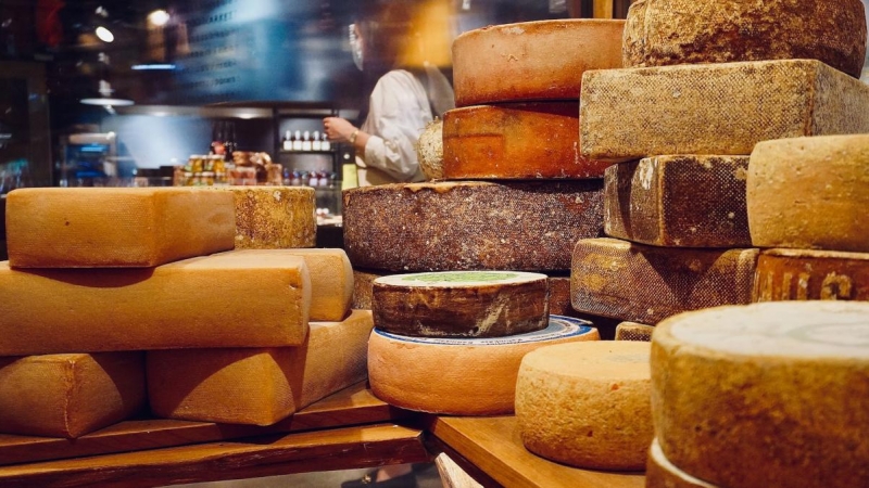 Los secretos del queso gruyer suizo