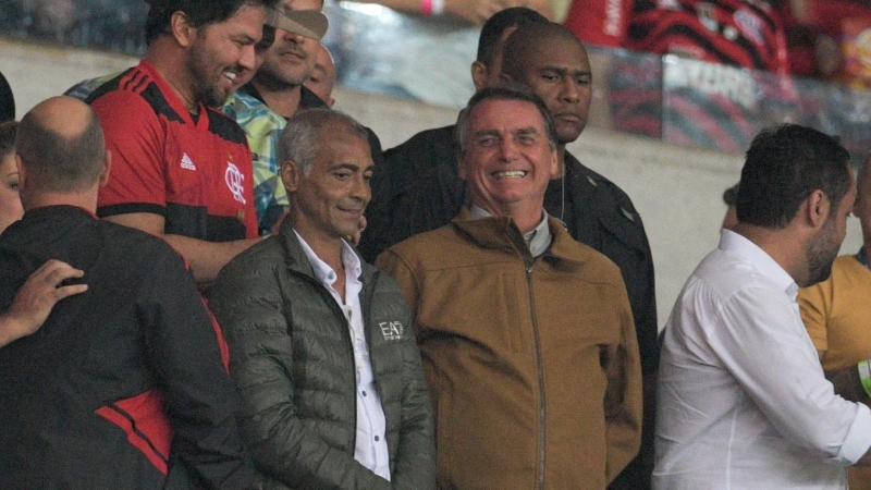 7/9/22 El exfutbolista brasileño Romário de Souza Farias acude a un partido de la Liga Libertadores junto al líder de extrema derecha Jair Bolsonaro, a 7 de septiembre de 2022.