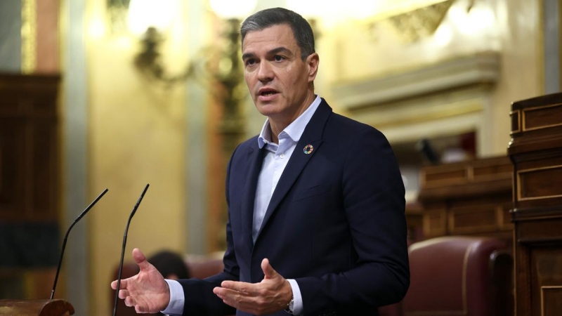 El presidente del Gobierno, Pedro Sánchez, interviene durante una sesión plenaria en el Congreso de los Diputados, a 13 de octubre de 2022.