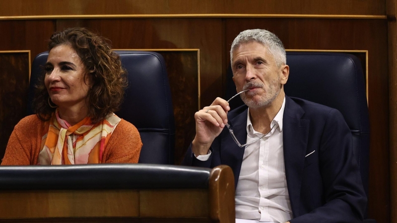 El ministro de Interior, Fernando Grande-Marlaska, durante una sesión plenaria en el Congreso de los Diputados, a 13 de octubre de 2022, en Madrid.