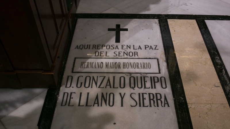 Imágenes de recurso de la tumba del general franquista Queipo de Llano y Sierra en la Basílica de la Macarena.