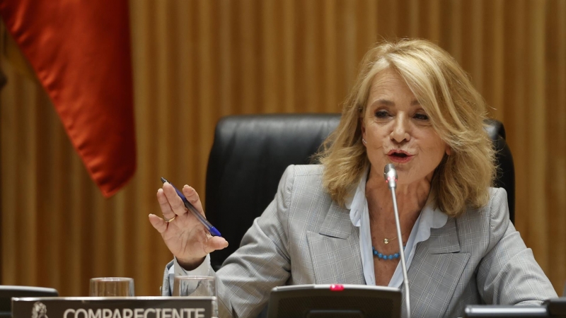 La presidenta interina del Consejo de Administración de la Corporación RTVE, Elena Sánchez, comparece ante la Comisión parlamentaria este 27 de octubre de 2022.