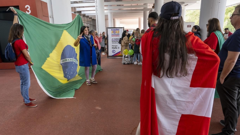 Centro de votación para las elecciones de Brasil, en Suiza.