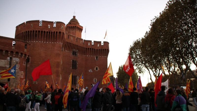 05/11/2022 - El Castellet de Perpinyà, on s'ha fet la lectura del manifest d'aquesta Diada de la Catalunya Nord.