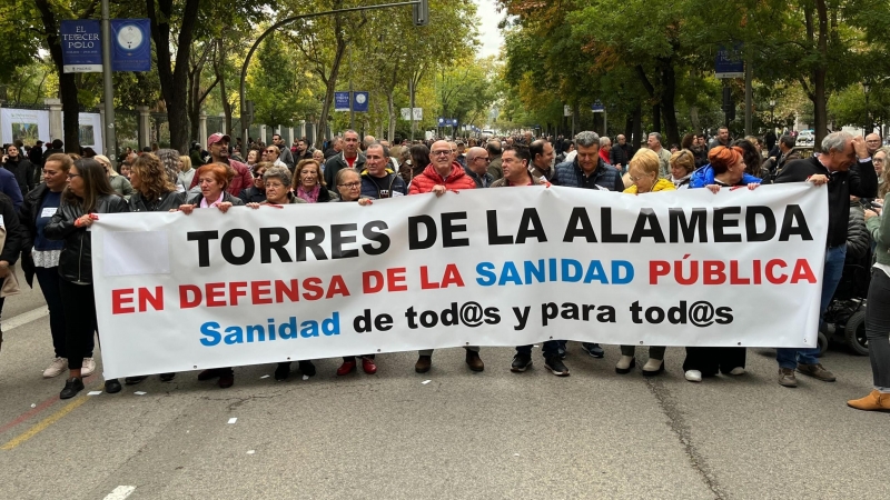 Manifestación multitudinaria en Madrid por la defensa de la sanidad pública y la atención primaria, a 13 de noviembre de 2022.