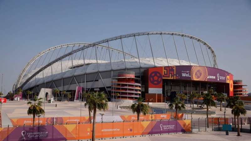 Vista general del  Khalifa International Stadium en Doha, este 14 de noviembre de 2022.