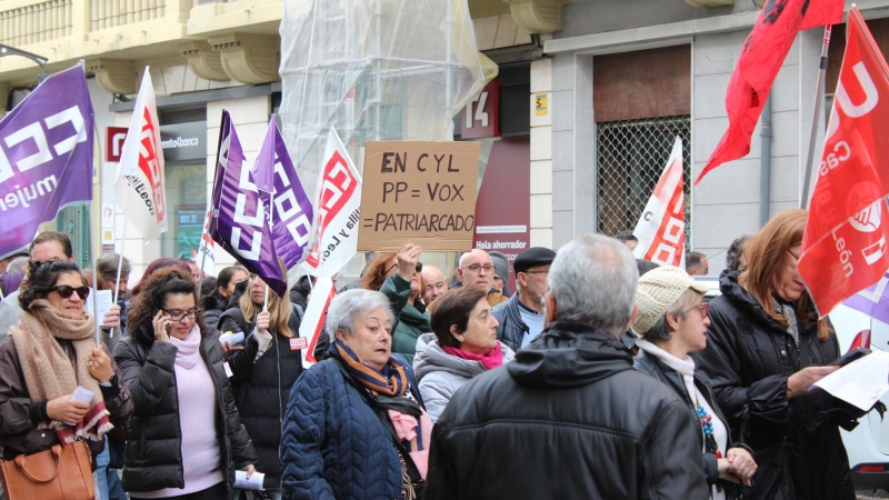 Fotografía de la manifestación en Valladolid por las políticas del Gobierno de Castilla y León.