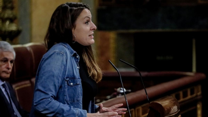 24/11/2022.- La portavoz de la CUP en el Congreso, Mireia Vehí, interviene durante una sesión plenaria. Carlos Luján / Europa Press