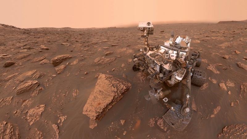 El Rover Curiosity en la superficie de Marte.