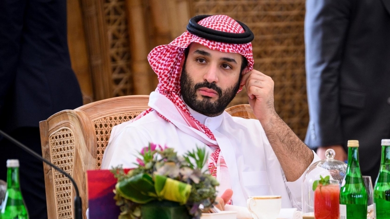 El príncipe saudí Mohammed Bin Salmán durante una reunión del G20 en Bali, a 15 de noviembre de 2022.