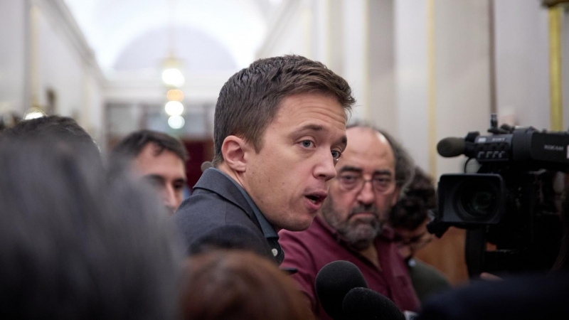 El líder de Más País, Íñigo Errejón, durante una sesión plenaria, en el Congreso de los Diputados, a 15 de diciembre de 2022, en Madrid