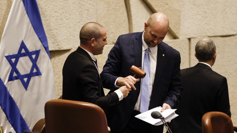 Amir Ohana toma posesión como Presidente del Parlamento de Israel.