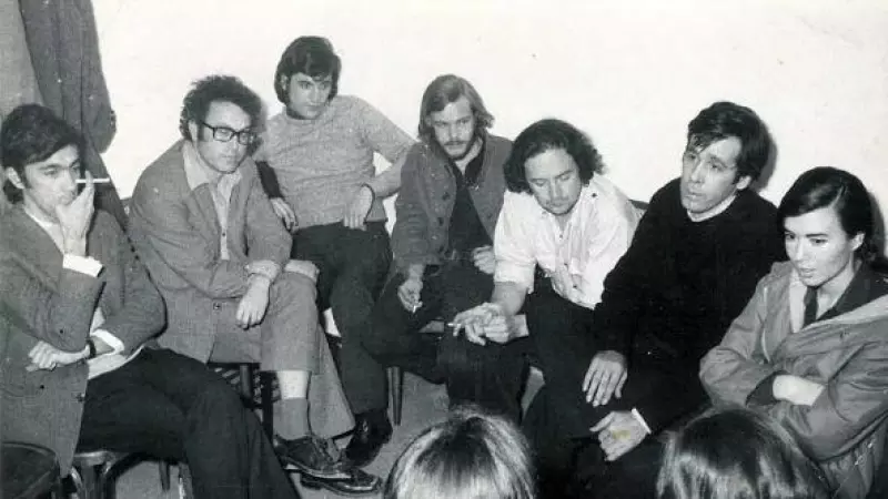 Miro Casabella, junto a José Zeca Afonso y Paco Ibáñez.