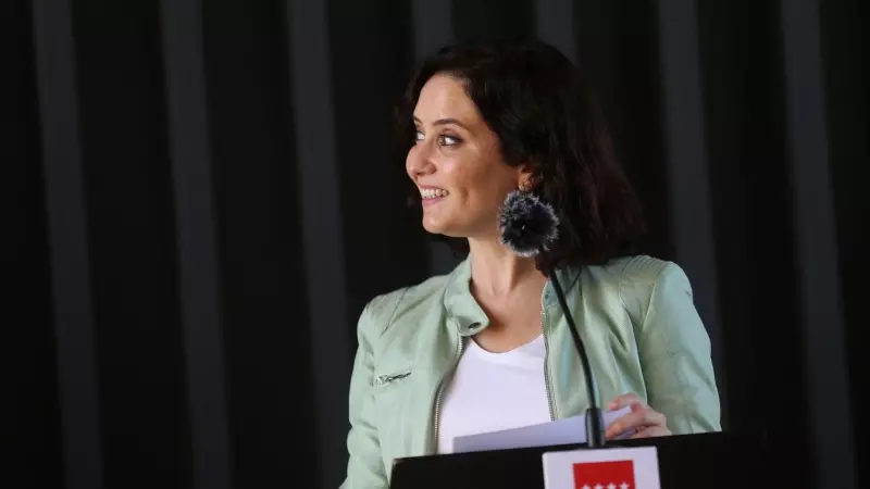 Imagen de archivo de Isabel Díaz Ayuso, presidenta de la Comunidad de Madrid, durante una rueda de prensa en el Hospital Isabel Zendal, a 24/06/2021