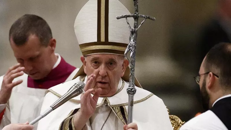 El papa Francisco celebrando una misa en la basílica de San Pablo en Roma a 25 de Enero de2023