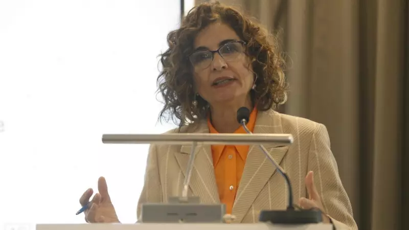 La ministra de Hacienda, María Jesús Montero, participa en un en un desayuno informativo organizado por la Cadena Ser en Málaga, a 27 de enero de 2023