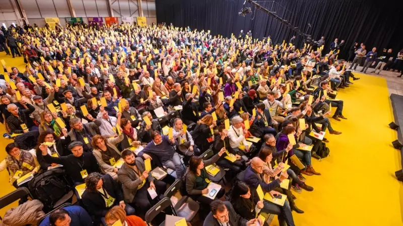 El Congrés Nacional d'ERC, durant una votació.