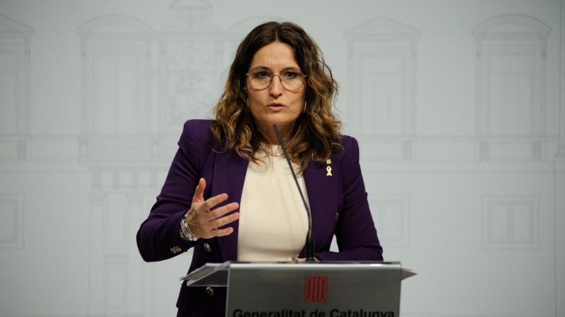 La consellera de la Presidència de la Generalitat, Laura Vilagrà, en una rueda de prensa para informar sobre el acuerdo presupuestario.