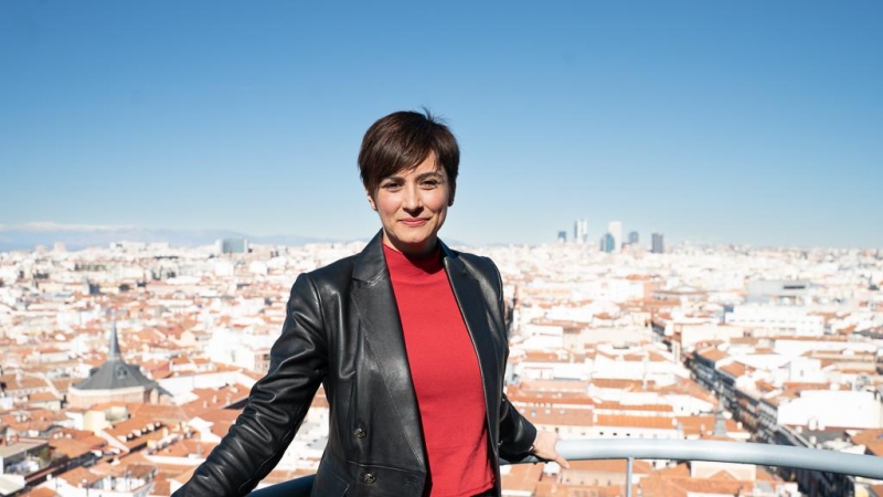 La ministra de Política Territorial y portavoz del Gobierno, Isabel Rodríguez, tras la entrevista con 'Público'