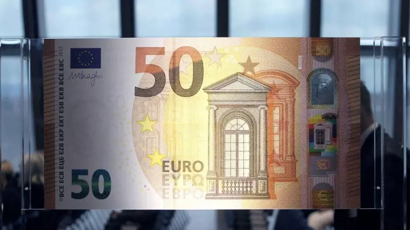 Foto de 2016 del rediseño del billete de 50 euros, en su presentación en la sede del BCE, en Fráncfort. REUTERS/Ralph Orlowski
