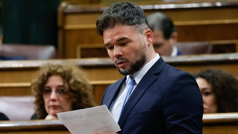 El portavoz de ERC, Gabriel Rufián, interviene durante la sesión de control al Gobierno este miércoles 8 de febrero de 2023 en el Congreso.