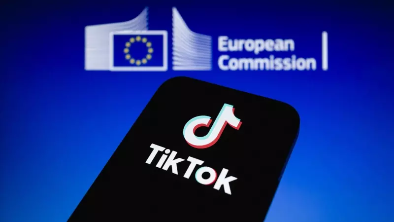 El logo de la Comisión Europea y el de la red sociale Tik Tok