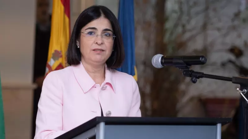 La ministra de Sanidad, Carolina Darias, atiende a los medios en Sevilla a 23 de febrero de 2023