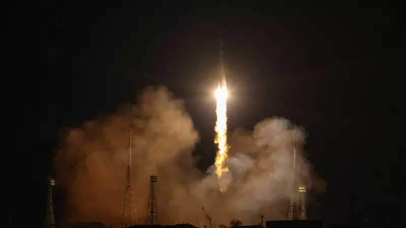 El lanzamiento del cohete portador Soyuz-2.1a con la nave espacial no tripulada Soyuz MS-23, camino a la Estación Espacial Internacional.