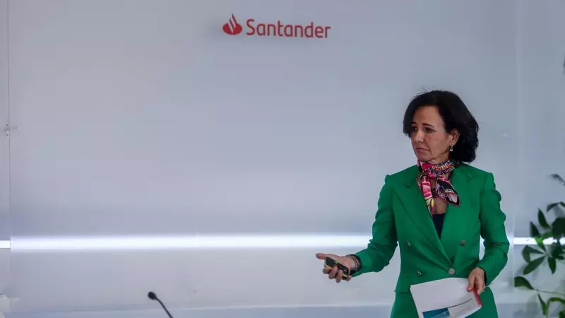 La presidenta del Banco Santander, Ana Botín, durante la presentación de los resultados de 2022, en la Ciudad Grupo Santander de Boadilla del Monte (Madrid). E.P./Ricardo Rubio