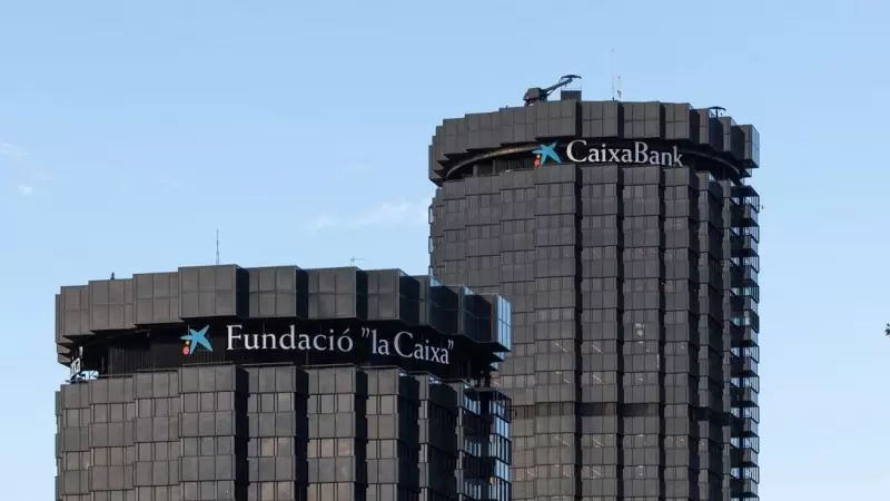 Vista de las torres donde tienes sus sedes la Fundación La Caixa, CriteriaCaixa, y Caixabank.