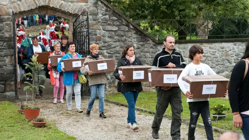 Imagen del homenaje a la familia Sagardía en 2016.