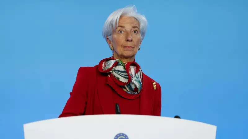 La presidenta del BCE, Christine Lagarde, en una rueda de prensa este jueves.