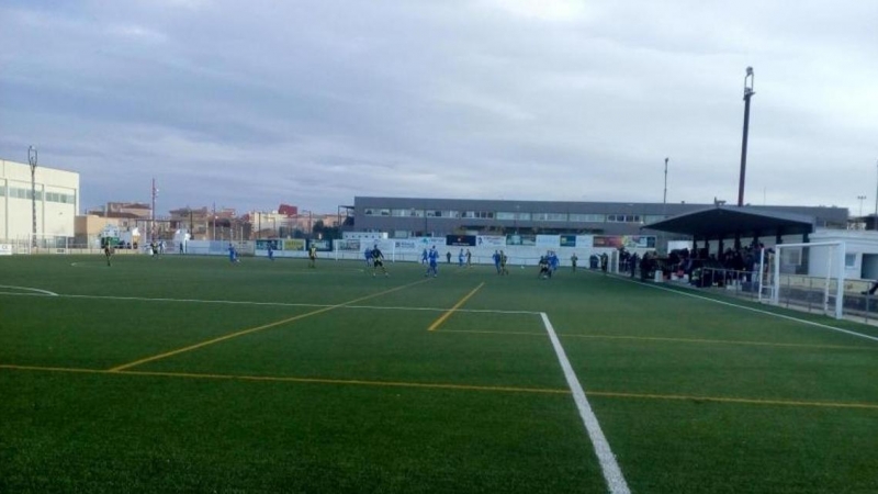 El camp de futbol del CE Perelló, en una imatge d'arxiu.