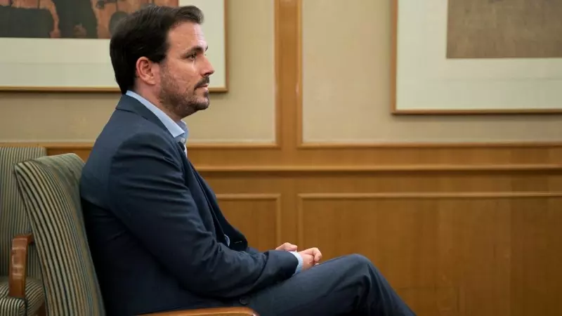 El ministro de Consumo, Alberto Garzón, durante la entrevista con 'Público'.