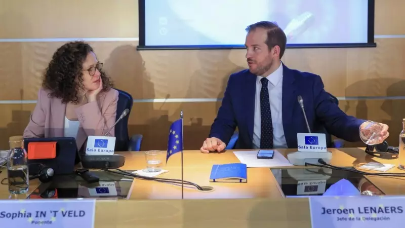 Eurodiputados Sophie in 't Veld y Jeroen Lenaers