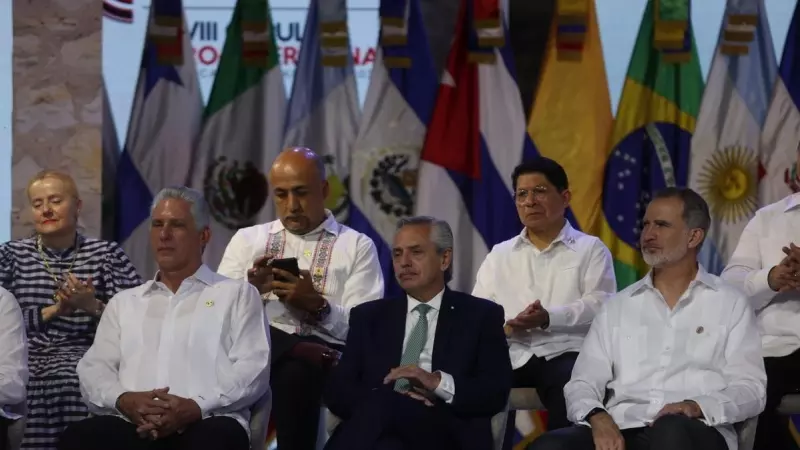 El presidente de Cuba, Miguel Díaz-Canel, el de Argentina, Alberto Fernández, y el rey de España Felipe VI, participan en la ceremonia de inauguración de la XXVIII Cumbre Iberoamericana.