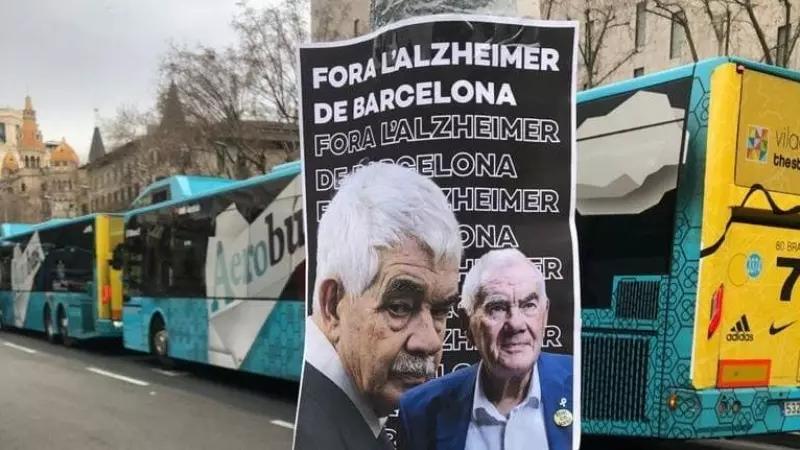 Dos dels cartells despectius contra els germans Maragall apareguts a diversos indrets de Barcelona