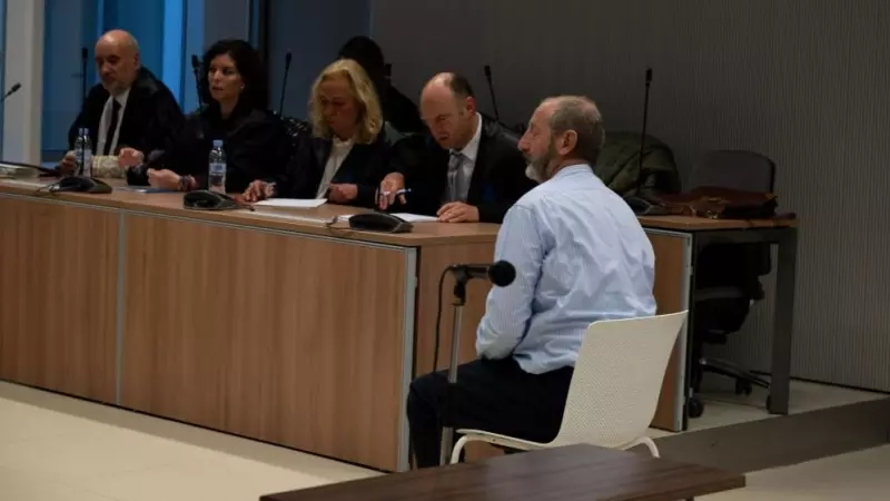 El acusado por el asesinato de Álex, Francisco Javier Almeida, durante un juicio en la Audiencia Provincial de La Rioja, a 28 de marzo en Logroño, La Rioja.