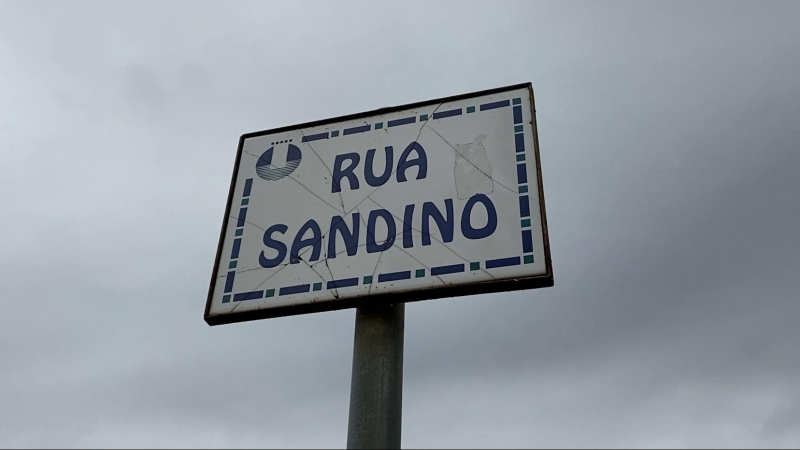 4/4/23 Calle dedicada a Augusto Sandino en Oleiros.