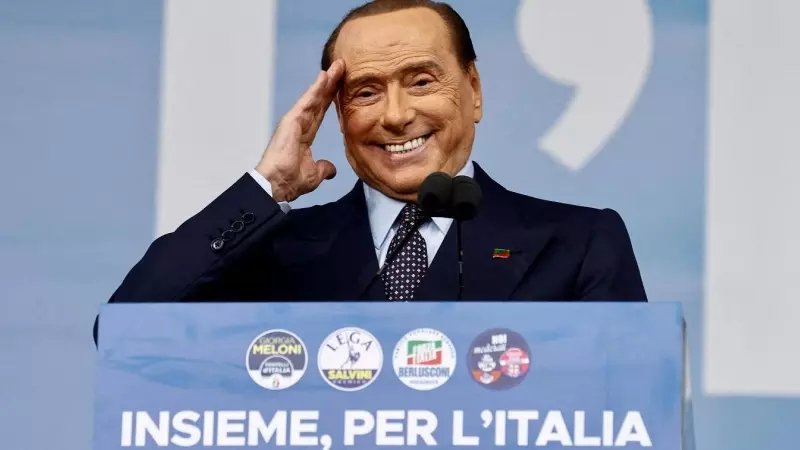 El ex primer ministro italiano y líder del partido Forza Italia, Silvio Berlusconi, en una imagen de archivo de septiembre de 2022, en el mitin de cierre de campaña de las elecciones generales, en la Piazza del Popolo, en Roma. REUTERS/Yara Nardi/File Pho