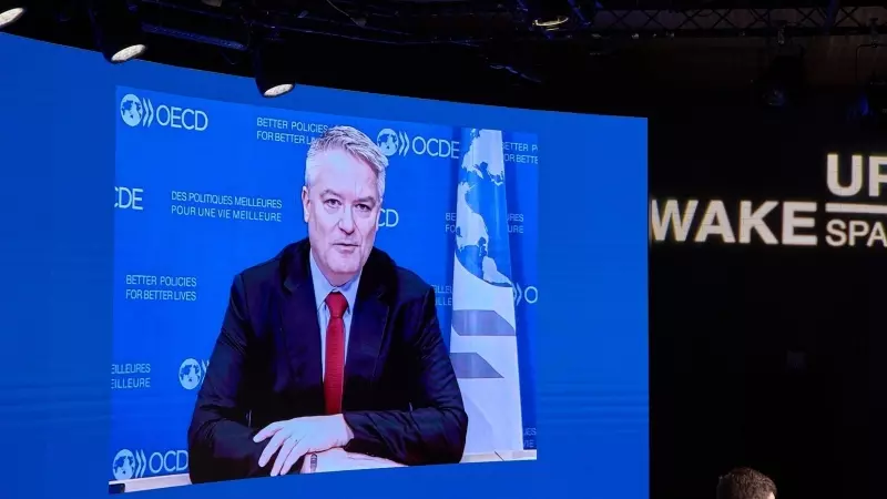 El secretario general de la OCDE, Mathias Cormann, realiza por videoconferencia una intervención sobre el mercado laboral en España.