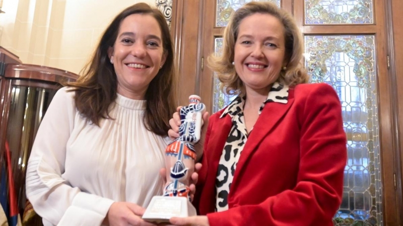 27/4/23 La alcaldesa de A Coruña, Inés, Rey, con la vicepresidenta primera del Gobierno, Nadia Calviño, el pasado diciembre en A Coruña.