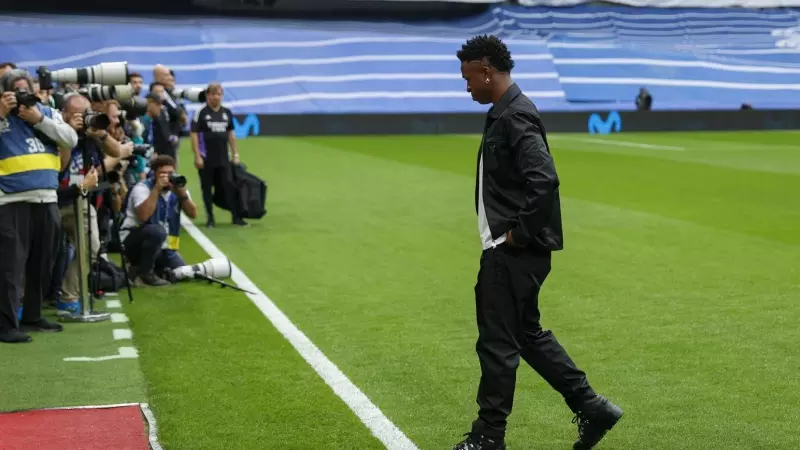 El jugador del Real Madrid Vinicius Jr en el estadio Santiago Bernabéu de Madrid, a 24 de mayo de 2023.