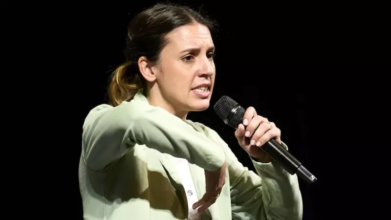 Irene Montero interviene durante un acto de campaña de Podemos-IU, a 25 de mayo de 2023, en Santander.