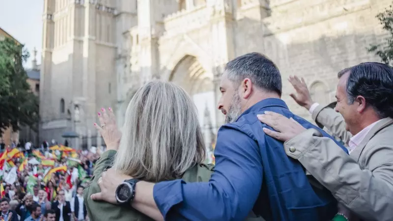 Santiago Abascal durante la clausura el acto de cierre de campaña, a 26 de mayo de 2023, en Toledo.