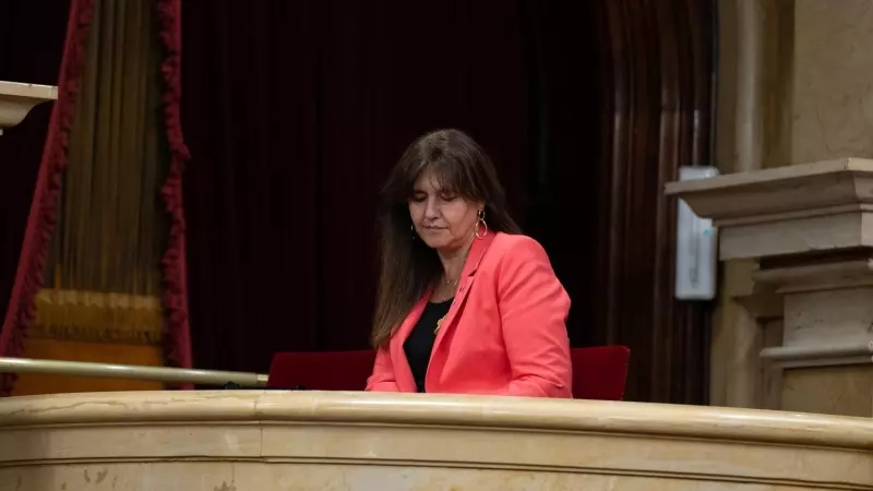 La presidenta de Junts y presidenta suspendida del Parlament, Laura Borràs, durante una sesión plenaria en Barcelona, a 19 de abril de 2023.