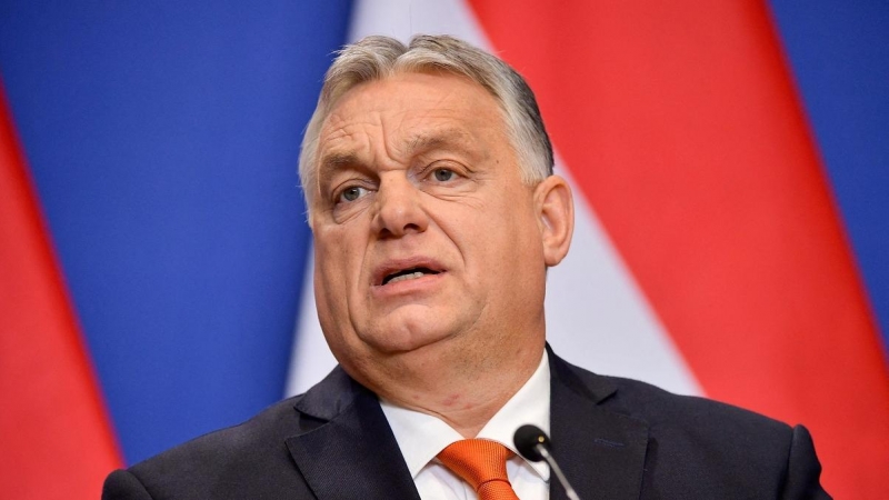 El presidente de Hungría, Viktor Orban, comparece ante los medios en Budapest, en una imagen de archivo tomada el 21 de diciembre de 2022